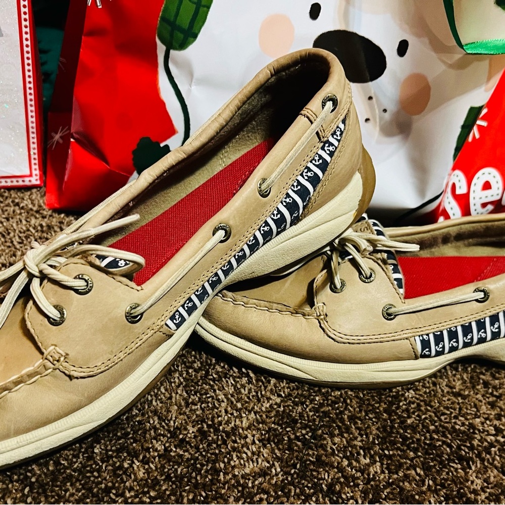 Women Sperry Shoes Size 10